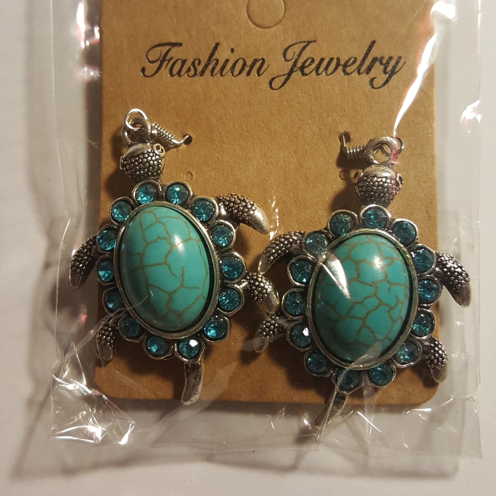 Turquoise Sea turtles earrings